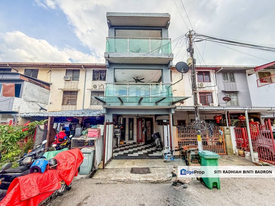 FOR SALE: Renovated 3 Storey Terrace Jalan Dato Senu Sentul Kuala Lumpur, Kuala Lumpur, Sentul