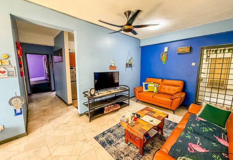 1K Tricourt, Sri Sentosa