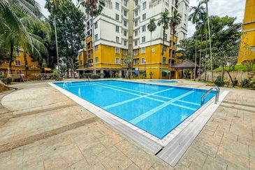 Pangsapuri Kristal (Crystal Tower), Taman Bukit Indah