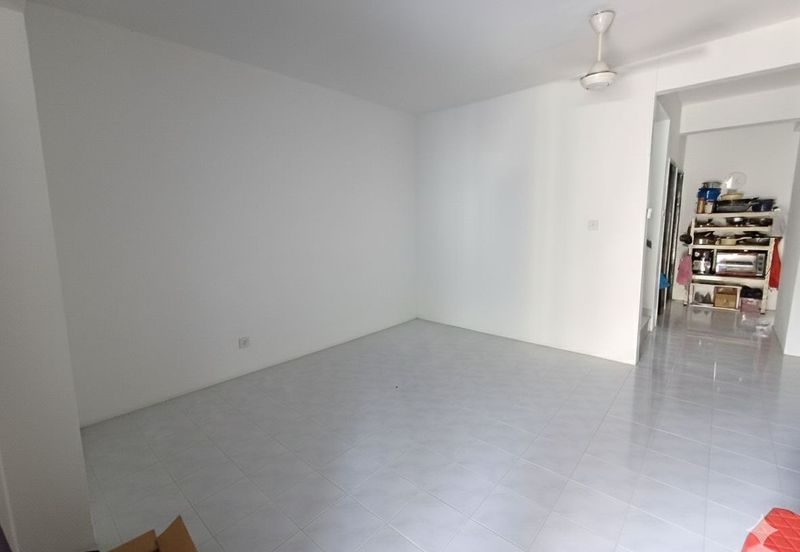 Jalan Puncak Jalil 7