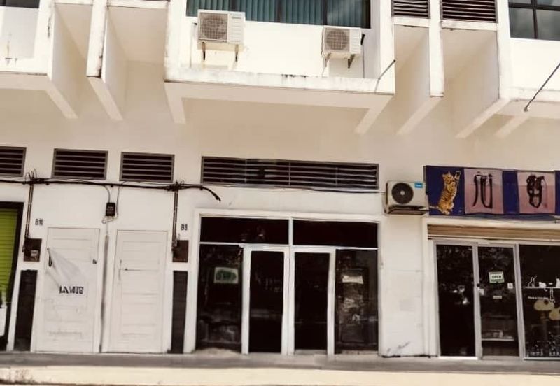 SHOPLOT 2 TINGKAT TAMAN BUKIT SETONGKOL MAJU UNTUK DIJUAL