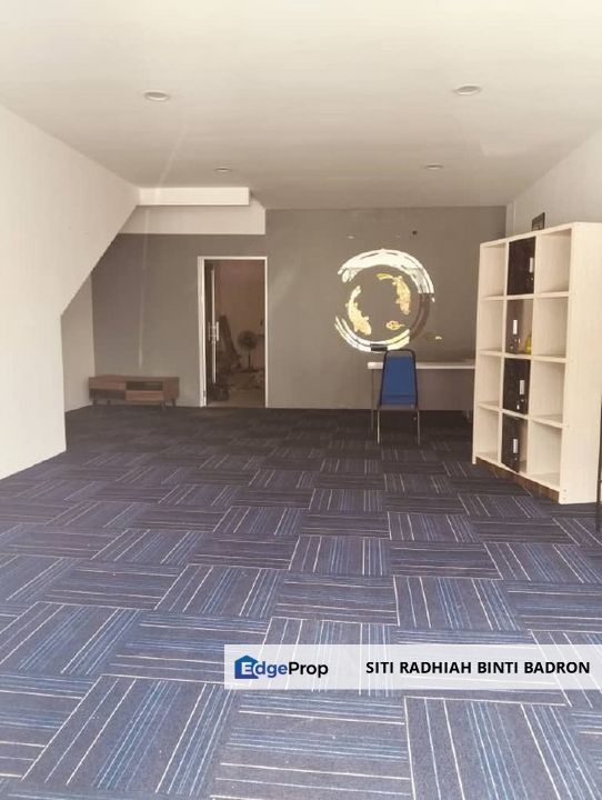 SHOPLOT 2 TINGKAT TAMAN BUKIT SETONGKOL MAJU UNTUK DIJUAL, Pahang, Kuantan