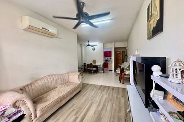 1 Petaling Residences and Commerz