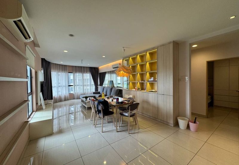 Maisson @ Platinum Apartment