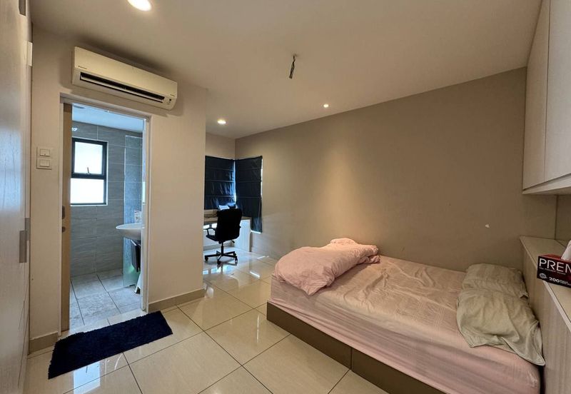 Maisson @ Platinum Apartment