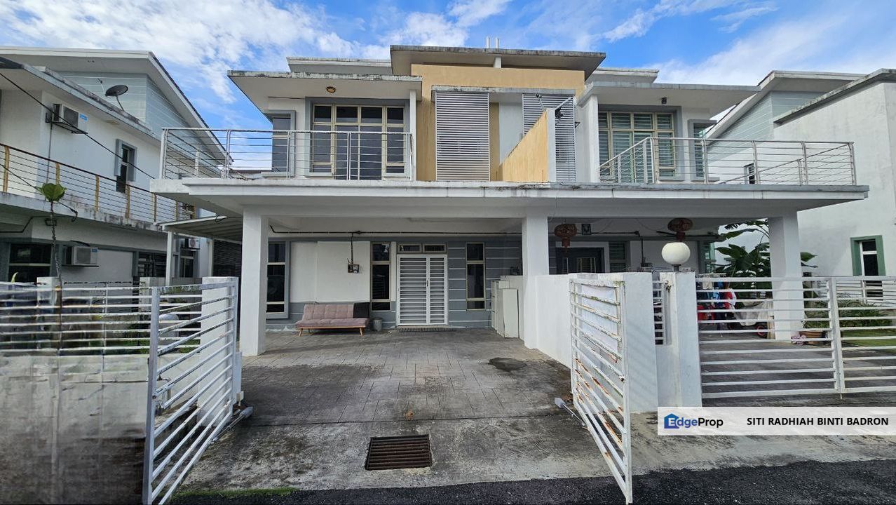 For Sale: PARTLY RENOVATED SEMI-D Cluster 2-storey house SP10, Bandar Saujana Putra , Selangor, Kuala Langat