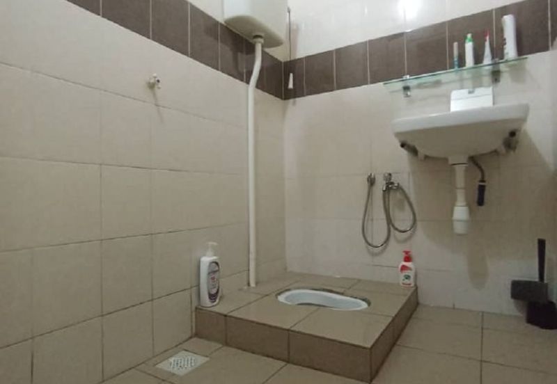 Seksyen 32, Shah Alam