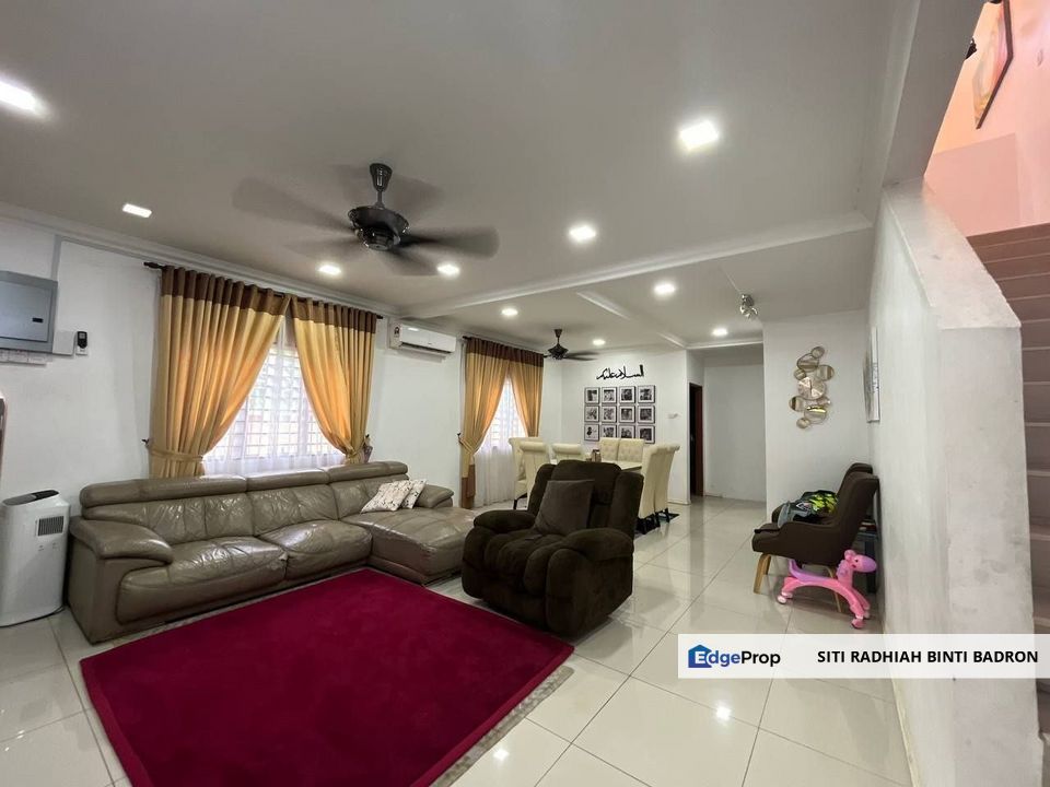 WTS/For Sale : Double Storey Terrace End-Lot @ Taman Teratai, Nilai 7, Negeri Sembilan, Seremban