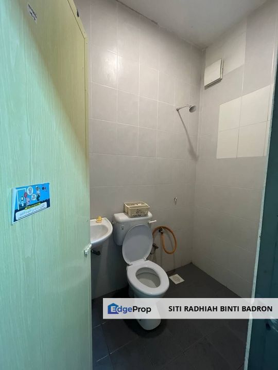 WTS/For Sale : Double Storey Terrace End-Lot @ Taman Teratai, Nilai 7, Negeri Sembilan, Seremban