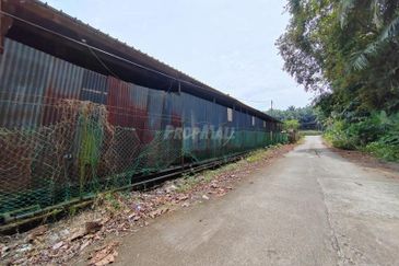 Taman Serunai, Jalan Labu