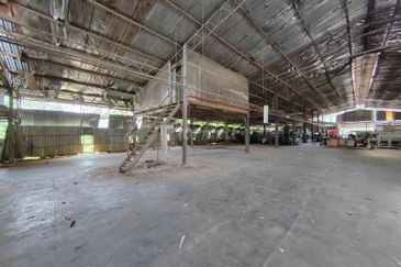 Taman Serunai, Jalan Labu