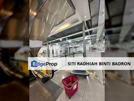 Warehouse, Two Storeys, Well maintained with escalator, Selangor, Subang