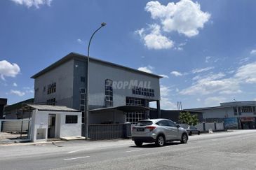 Bandar Pinggiran Subang