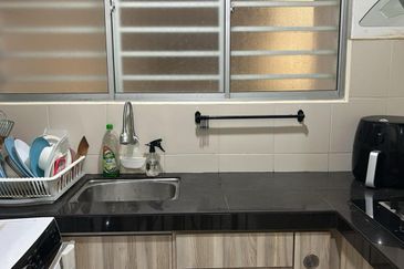 Savanna Executive Suites @ Southville City