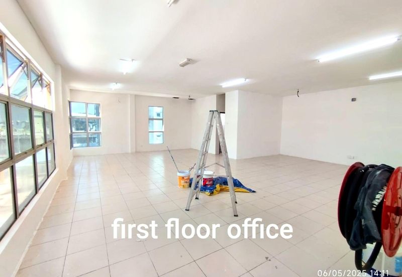 PREMIUM 2.5 STOREY SEMI-D FACTORY FOR RENT – TAMAN INDUSTRI SELESA JAYA, SERI KEMBANGAN