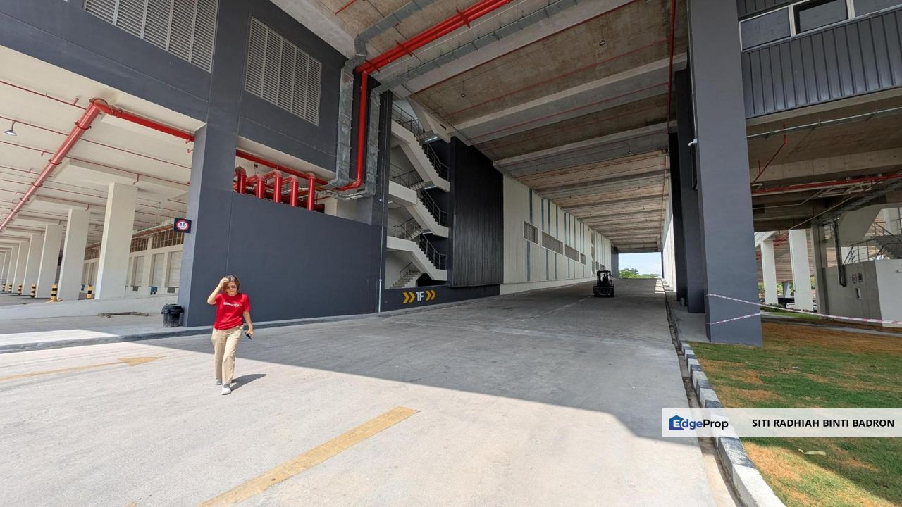  3-Storey Warehouse 323k sqft shah Alam Seksyen 33, , Selangor, Shah Alam