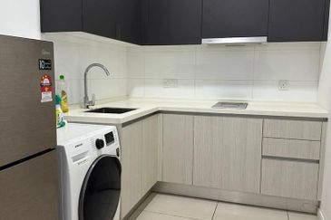 Lexa Residence @ The Quartz