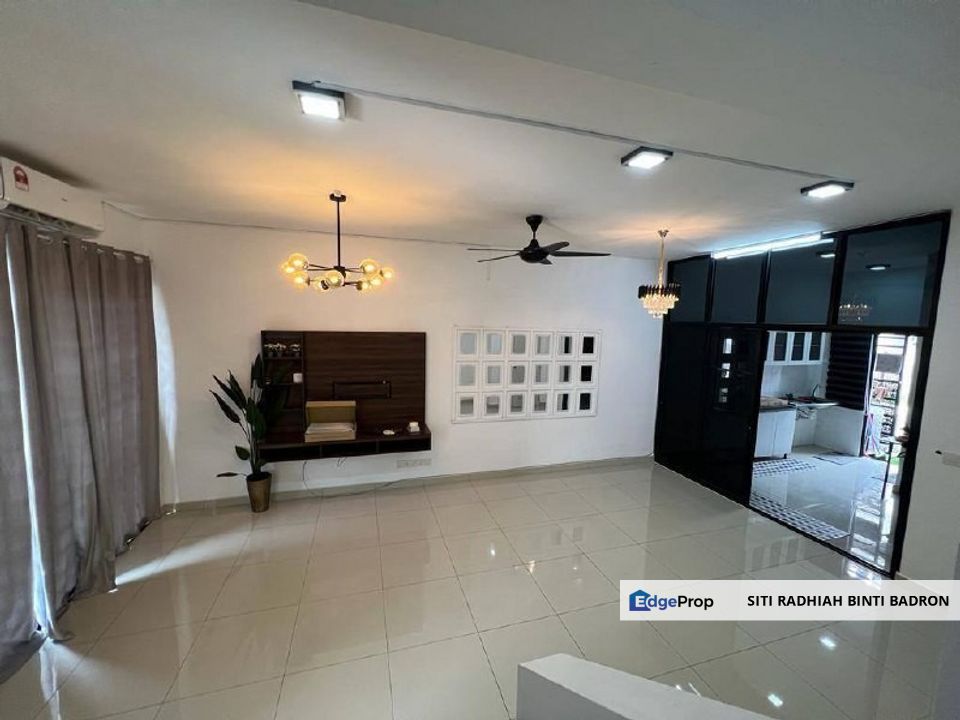 2 storey terrace Bandar Mahkota Banting for sale, Selangor, Banting