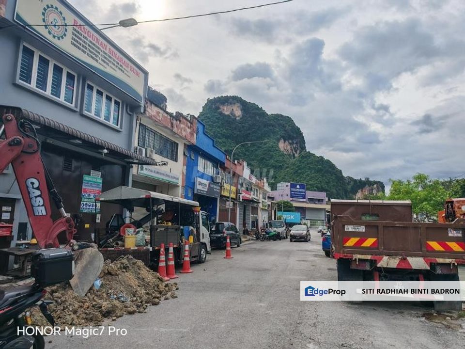 Factory, One And Half Storeys, Gombak, Kuala Lumpur, Selangor, Gombak