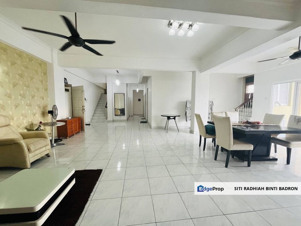 Duplex Penthouse @ Sri Mahligai Condo Seksyen 9 Shah Alam, Selangor, Shah Alam
