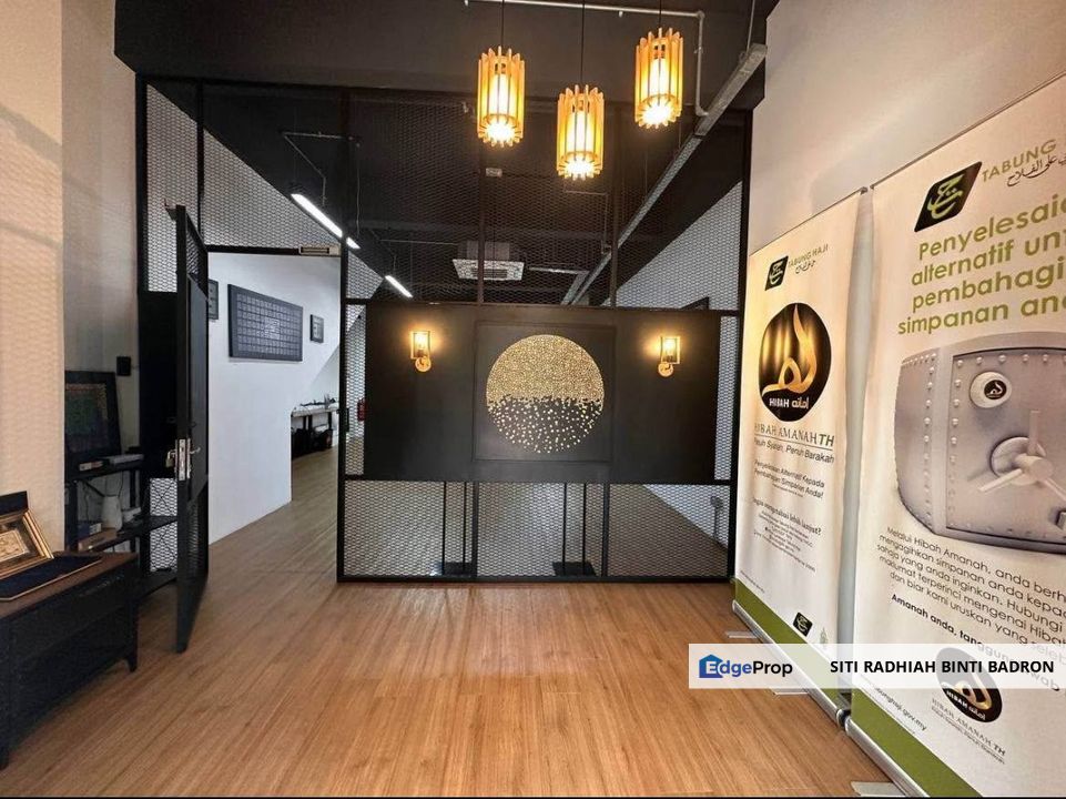 2 Storey Shop Lot @ Savanna Lifestyle Shops, Southville City, Selangor, Dengkil