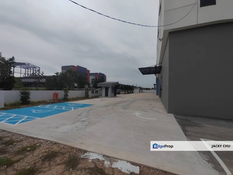 New Detached factory c/w loading bay for Rent, Selangor, Kapar 