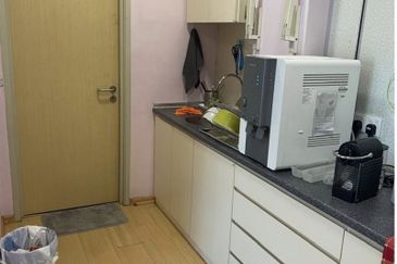 HiCom-Glenmarie Industrial Park