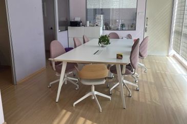 HiCom-Glenmarie Industrial Park