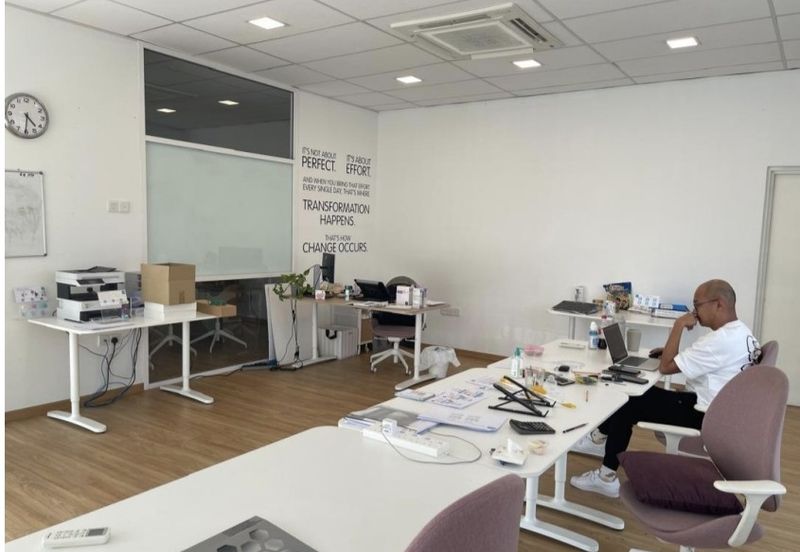 HiCom-Glenmarie Industrial Park