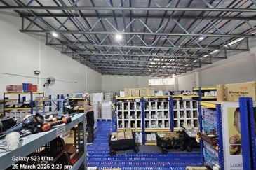 HiCom-Glenmarie Industrial Park