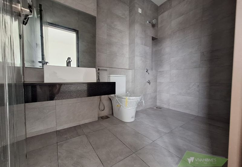 Nadira 3 @ Bukit Raja