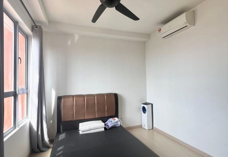 Gravit8 @ Klang South