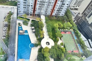 Adria Residence @ Gravit8