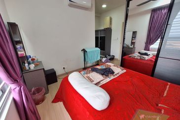 Gravit8 @ Klang South