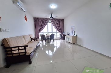 Gravit8 @ Klang South