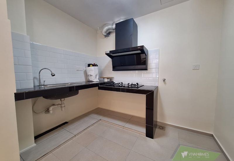 The Tresor @ Gravit 8 *