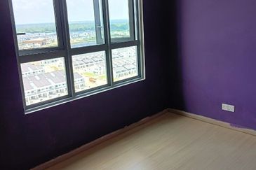 Gravit8 @ Klang South