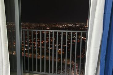 Gravit8 @ Klang South