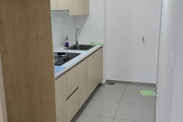 Gravit8 @ Klang South