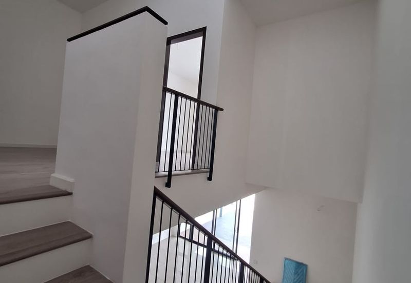 Nadira 3 @ Bukit Raja