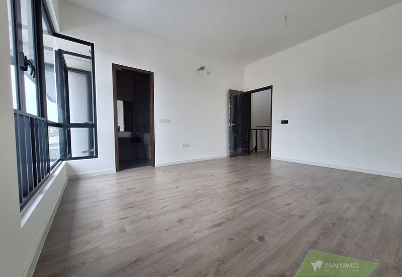 Nadira 3 @ Bukit Raja