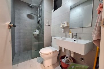 Ashino Residences @ Gravit8