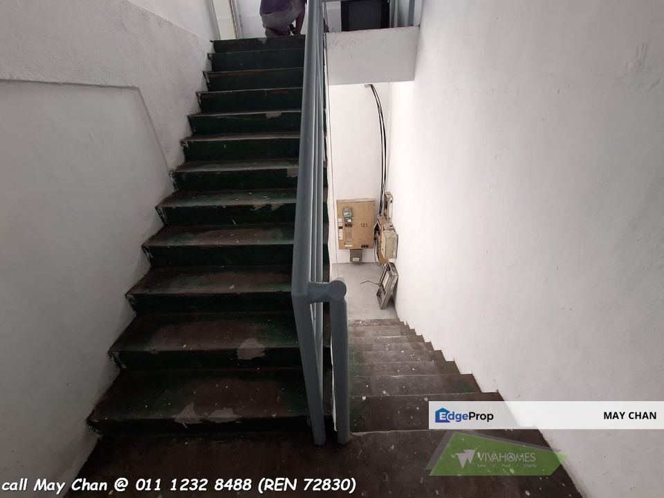 1.5  STOREY  Semi-D Factory Warehouse with CF for RENT , Selangor, Klang