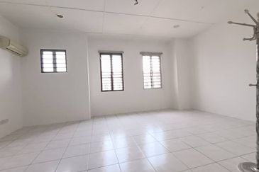 Lorong Batu Nilam 27 