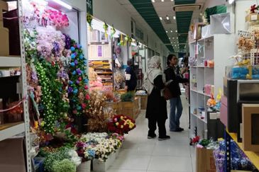 GM Klang Wholesale City