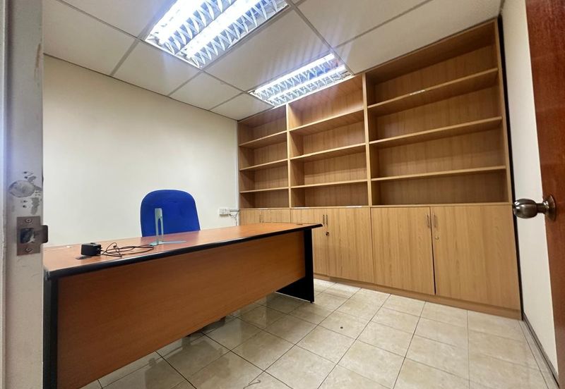 Persiaran Raja Muda Musa, Pelabuhan Klang