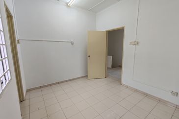 Lorong Batu Nilam 31