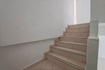 Lorong Batu Nilam 31