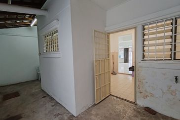 Lorong Batu Nilam 31