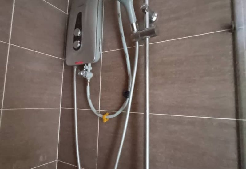 Adria Residence @ Gravit8